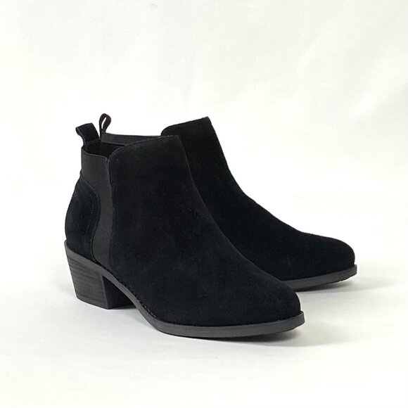New Me Too Zarita Black Suede Leather Chelsea Ankle Boot 8.5 - Picture 2 of 9